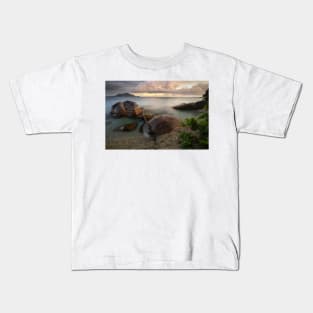 Sunrise on the beach on Fitzroy Island in Far North Queensland Kids T-Shirt